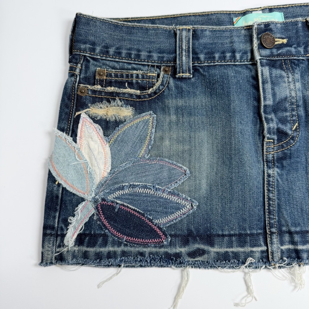 Vintage Hollister Patch Released Raw Hem Distressed Bleached Denim Mini Skirt 1 - Picture 2 of 10